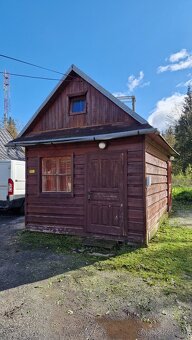 Drevený dvojpodlažný domček - 2
