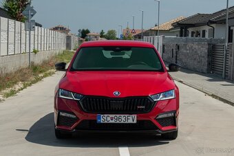 Škoda Octavia 2.0 TDI RS DSG - 2