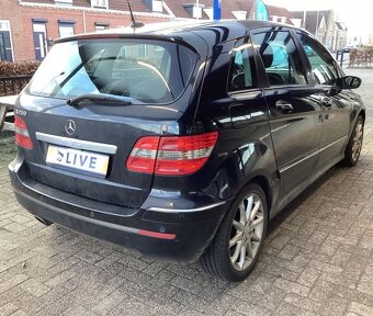 Mercedes-Benz B200 - 2