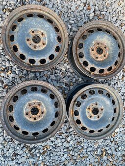 Predám kolesa plechové disky 4ks 5x112 R16 - 2