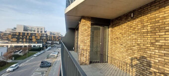 Krásny NEZARIADENÝ slnečný byt s terasou - 2