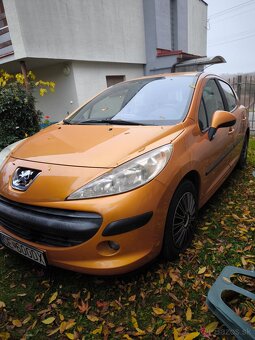 Predám Peugeot 207 5P benzín 1,4 65kw - 2