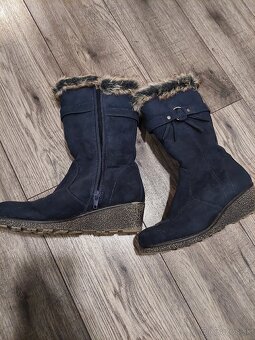 Dievčenské vysoké čižmy veľ.35 - 2