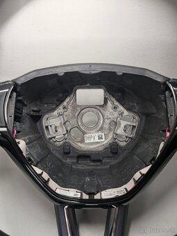 ŠPORTOVÝ VOLANT ŠKODA - 2