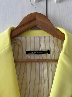 Dámske žlté sako - 2