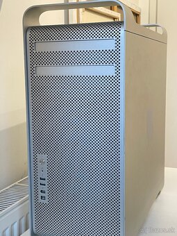 Apple Mac Pro 1,1 (Flash 2,1) - 2x Quad Xeon / Na diely - 2