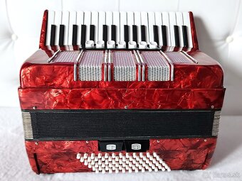 Predam akordeon Delicia Arnaldo 72 bas. - 2