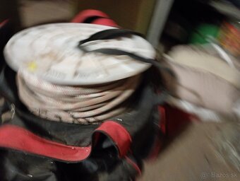 Benzínový navyjak - 2