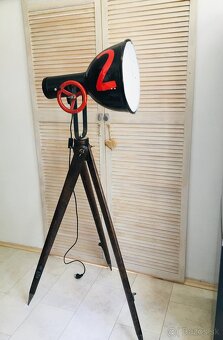 industrialne svetlo -vintage - 2