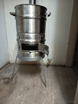 predám nerezový kotlík na guláš - 2