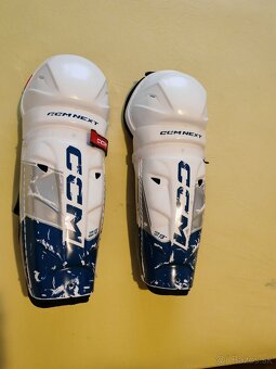 Hokejové chrániče/holene - 2