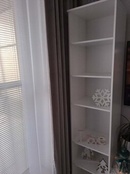 Policová skriňa - 2