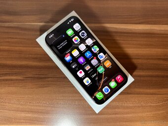 Apple Iphone 16 pro max 256GB Desert Titanium - zlatý - 2