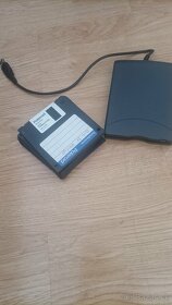 Externá USB  disketova mechanika - 2