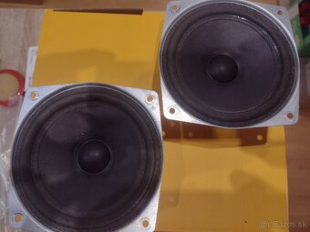 Predám kompletne zadné repro z vozidla BMW e36 - 2
