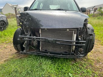 Suzuki Swift 4x4 - 2