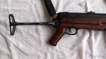 Mp40 airsoft - 2