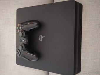 PS4 Slim 1TB - 2