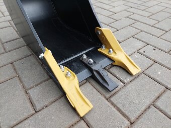 Kvalitné lyžice lopaty na minibager JCB 8030 a iné značky - 2