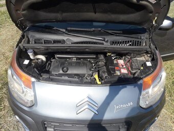 Predám Citroen C3 Picsso 1.6 Benzin Exclusive - 2