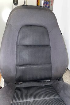 Isofix A4 B8 - 2