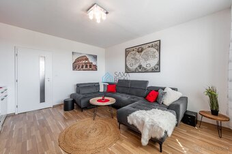 Veľký 3 izb.byt Bruselská,75m2+loggia, dobré parkovanie - 2