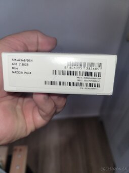 Samsung galaxy A25 modrý - 2