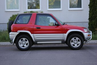 Toyota RAV4 , 2.0 benzín, 4x4 - 2