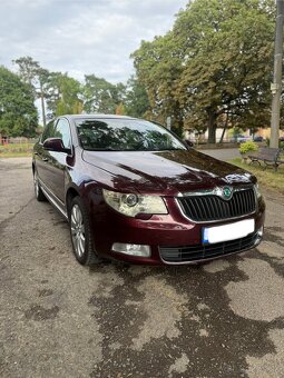 Škoda Superb 2,0tdi 125kw dsg - 2