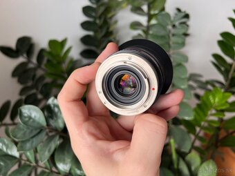 Samyang 12mm f2.0 ncs cs x fuji x - 2