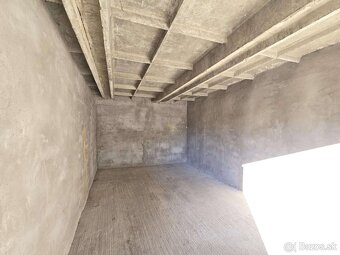 Murovaná Garáž s pozemkom 20 m² / Považská ul. - Zuzkin park - 2