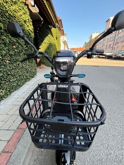 Moderní elektro skútr 350W – nový, LCD displej, světla, blin - 2