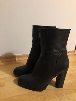 Damske kozene cizmy ALDO - 2