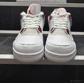 Nike Air Jordan 4 Metallic Red - 2