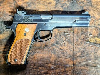 Smith & Wesson 52-2 - 2