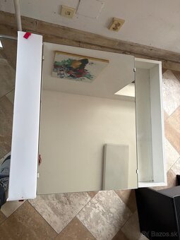 Skrinka do kupelne - 2