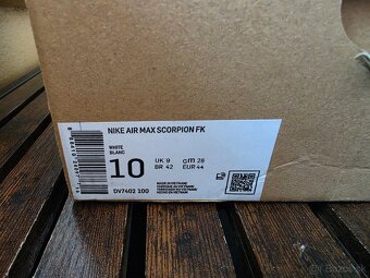 Nike Scorpion White - 2