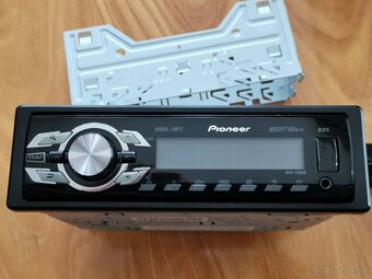 Pioneer MVH‑1400UB - 2