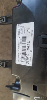 Predám tachometer SKODA SUPERB II Kombi - 2
