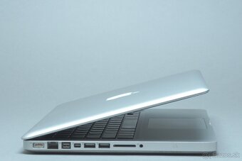 ZÁRUKA/Macbook Pro 13.3"/I5 2.3GHZ/8GB RAM/128GB SSD/CZ - 2