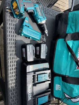 Makita - 2