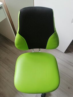 Detská otočná stolička. - 2