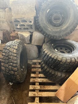 Disky 6x139,7  -25. 265/70 R15 - 2
