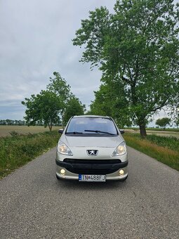 Peugeot 1007 1.4i benzin 54kw (Rv 2006 Stk-Ek 2026 - 2