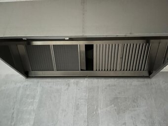 Profesionálny odsávač pár - kuchynský digestor - 2