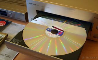 PIONEER HLD-X9 + VICTOR HV-MD2 LD MUSE HI VISION set - 2