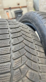 Pneu 235/45 R17 zimne - 2