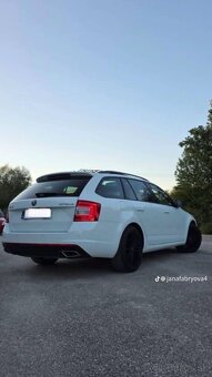 Škoda Octavia III 2.0 TDI RS Combi Biela Laser-Weiss - 2