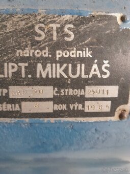 Stojanova vŕtačka a bruska - 2