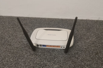 Router TP-Link - 2